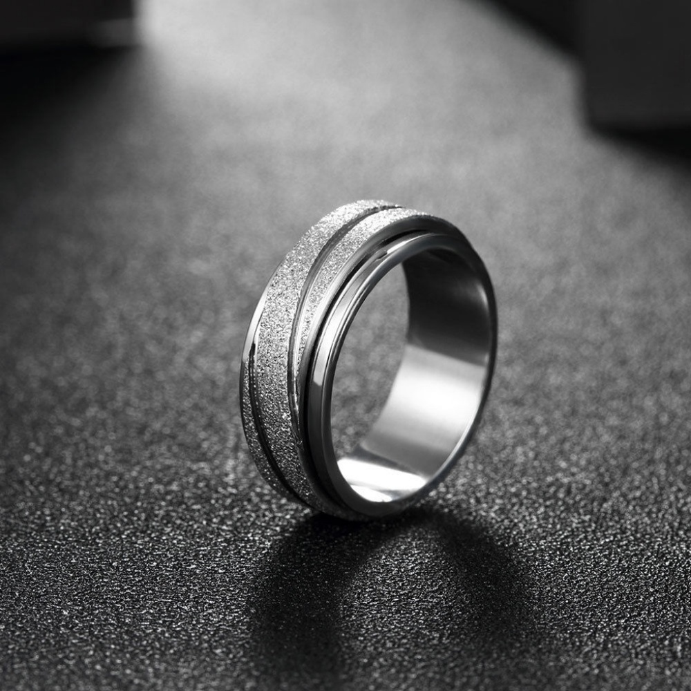 ➰Stunning Rotating Wedding bBand - Picture 4 of 4